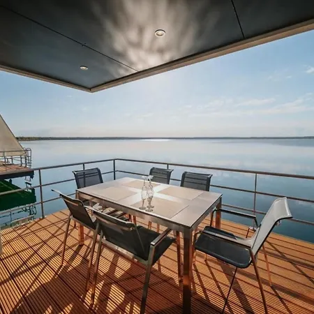 Hausboot Seelenbaumler - Lp13 Botel