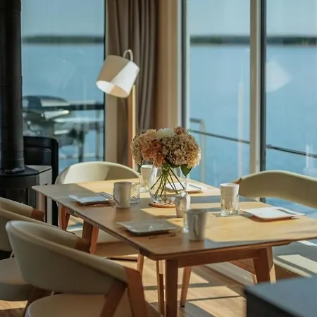 Hausboot Seelenbaumler - Lp13 보트호텔